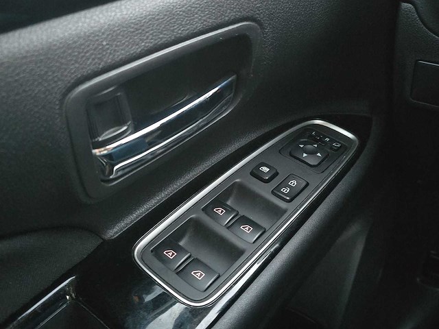 Mitsubishi outlander 2.4 phev intense+ 2020 | s-224-nr - afbeelding 30 van  30
