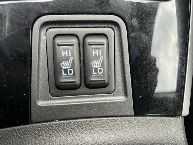 Mitsubishi outlander 2.4 phev intense | n-155-dv - afbeelding 21 van  40