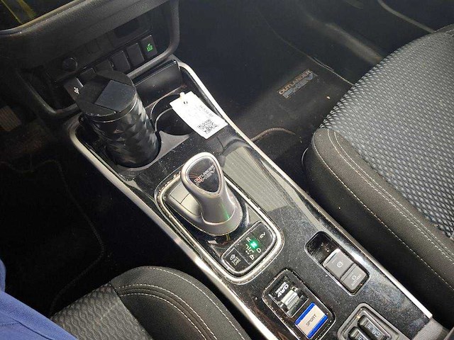 Mitsubishi outlander 2.4 phev pure ; h-539-rf - afbeelding 3 van  16