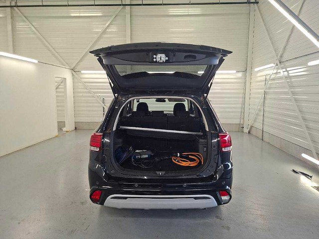 Mitsubishi outlander 2.4 phev pure ; h-539-rf - afbeelding 7 van  16