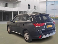 Mitsubishi outlander 2.4 phev pure ; h-539-rf - afbeelding 9 van  16