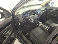 Mitsubishi outlander 2.4 phev pure ; h-539-rf - afbeelding 15 van  16