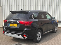 Mitsubishi outlander 2.4 phev pure ; h-539-rf - afbeelding 12 van  17