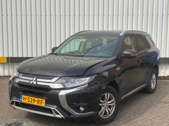 Mitsubishi outlander 2.4 phev pure ; h-539-rf - afbeelding 1 van  17