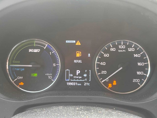 Mitsubishi outlander 2.4 phev pure ; h-539-rf - afbeelding 16 van  17