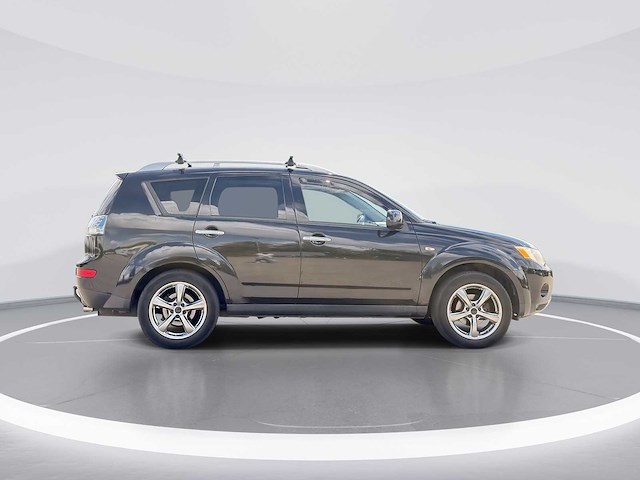 Mitsubishi outlander 3.0 v6 4wd | 2-ztx-62 i - afbeelding 7 van  32