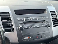 Mitsubishi outlander 3.0 v6 4x4 | 25-nzg-7 - afbeelding 5 van  24