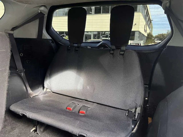 Mitsubishi outlander 3.0 v6 4x4 | 25-nzg-7 - afbeelding 12 van  24