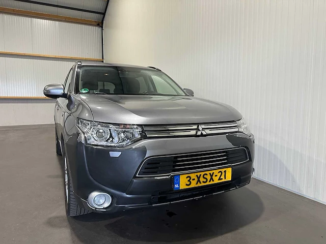 Mitsubishi outlander hybride 2.0 phev instyle 3-xsx-21 - afbeelding 26 van  27