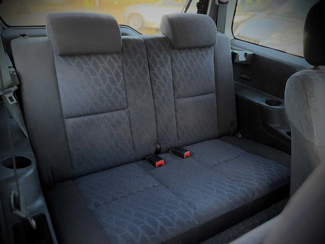 Mitsubishi pajero pinin 2.0 gdi glx 34-lz-kd - afbeelding 5 van  6