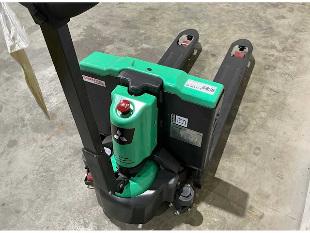 Mitsubishi pwl15 elektrische palletwagen - afbeelding 7 van  14