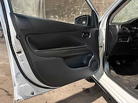 Mitsubishi space star 1.0 cleartec cool+ 70pk 2019 (origineel-nl), zb-729-k - afbeelding 27 van  46