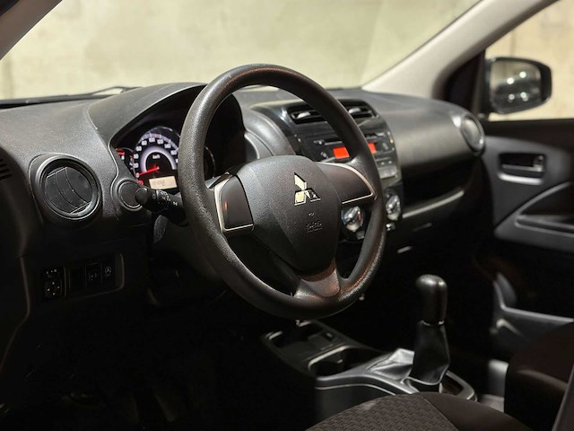 Mitsubishi space star 1.0 cool+ 71pk 2020 (origineel-nl), g-295-zz - afbeelding 9 van  38