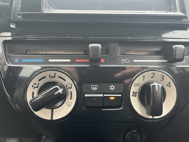 Mitsubishi space star 1.0 inform 2013 | 4-kxb-26 - afbeelding 6 van  20