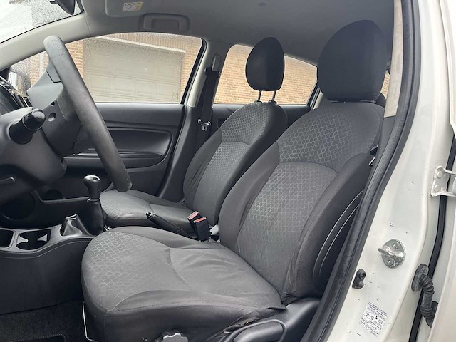 Mitsubishi space star 1.0 inform 2013 | 4-kxb-26 - afbeelding 15 van  20