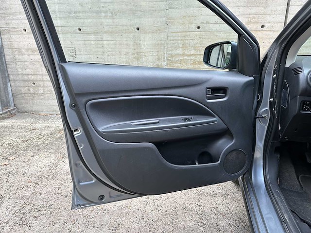 Mitsubishi space star 1.2 cool+ 70pk 2021 (origineel-nl+1e eigenaar), l-469-hs - afbeelding 28 van  53