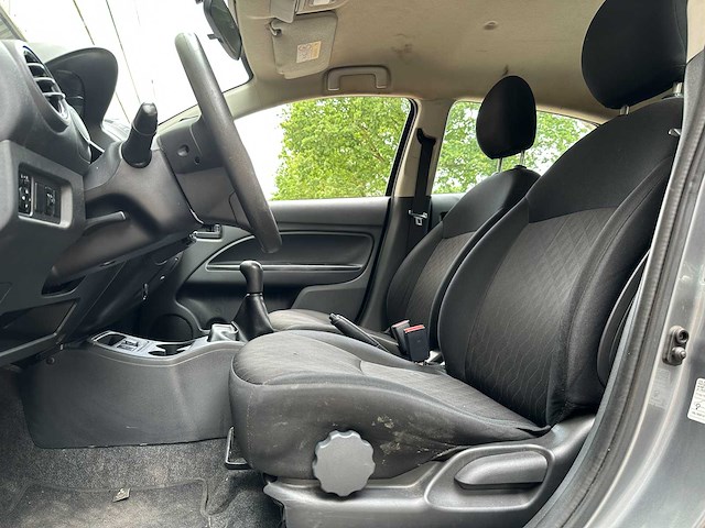 Mitsubishi space star 1.2 cool+ 70pk 2021 (origineel-nl+1e eigenaar), l-469-hs - afbeelding 29 van  53