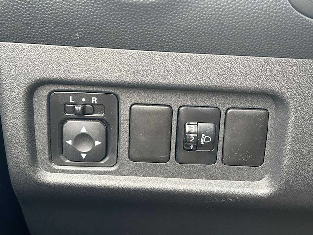 Mitsubishi space star 1.2 cool+ | n-535-lj - afbeelding 10 van  29