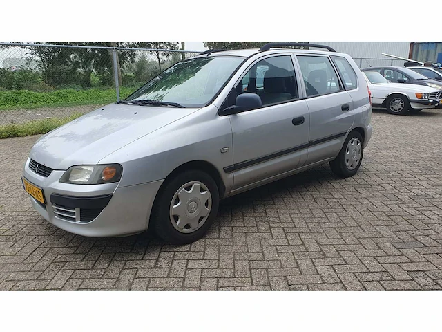 Mitsubishi space star 1.6 family, 90-lz-ns - afbeelding 1 van  9