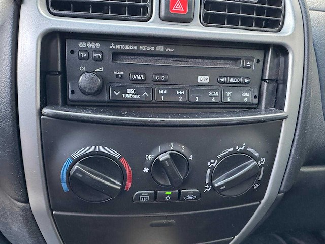 Mitsubishi space star 1.6 shogun se automaat 47-ng-hr - afbeelding 14 van  22