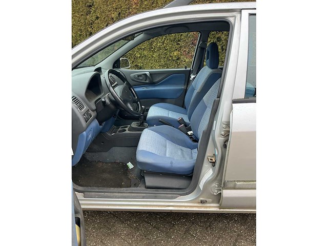 Mitsubishi space star 63-gv-tk - afbeelding 13 van  27