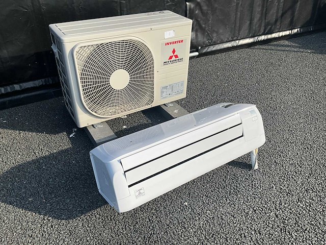 Mitsubishi src25zs-w2 airconditioning - afbeelding 1 van  6