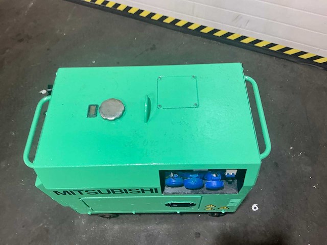 Mitsubishi stroomgenerator - afbeelding 5 van  9