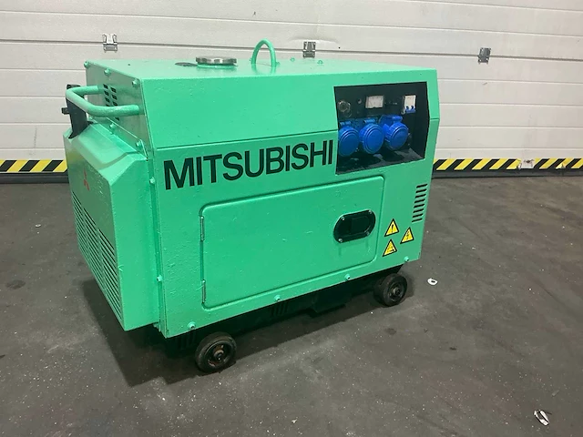 Mitsubishi stroomgenerator - afbeelding 1 van  9