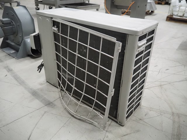 Mitsubishi - afbeelding 4 van  7