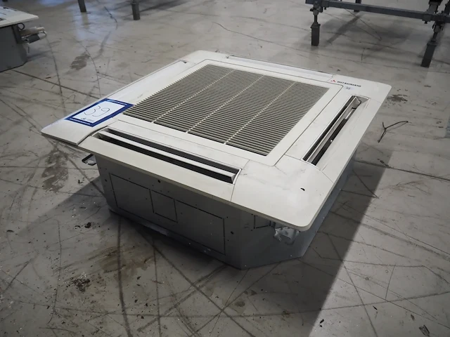 Mitsubishi - afbeelding 2 van  5