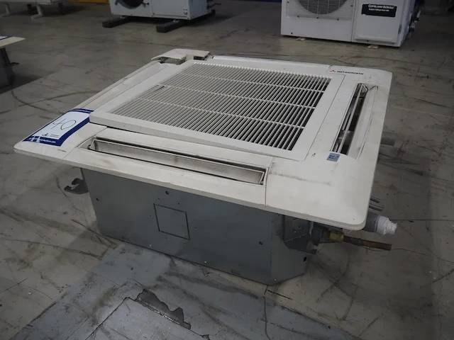Mitsubishi - afbeelding 2 van  6