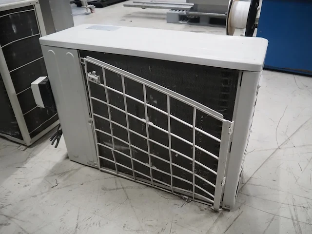 Mitsubishi - afbeelding 3 van  7