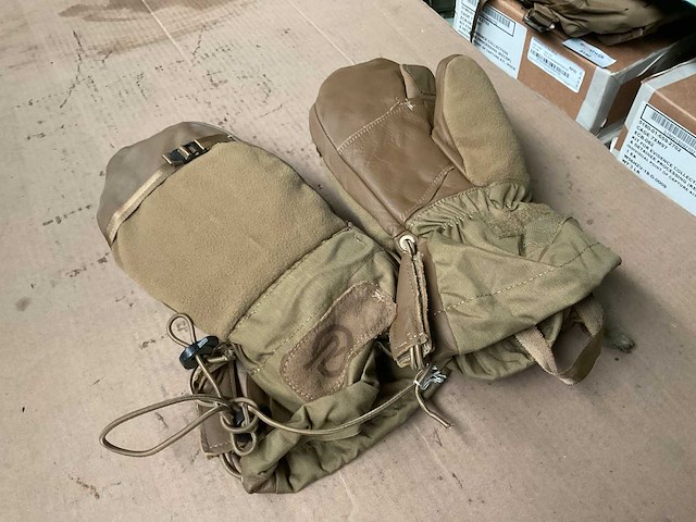 Mitten set - afbeelding 1 van  3