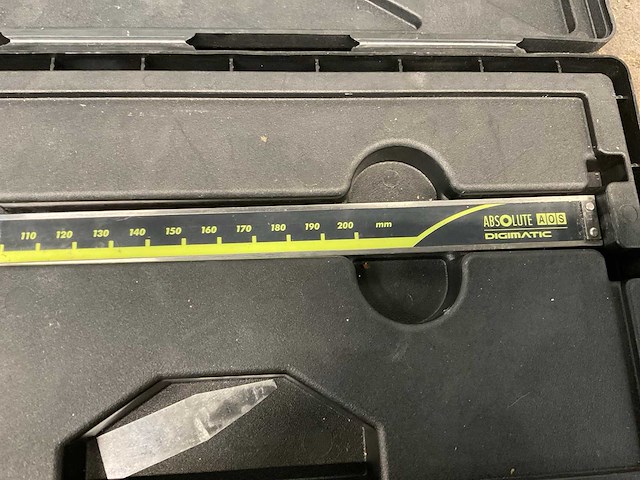 Mitutoyo 0-200 mm digitale schuifmaat - afbeelding 3 van  4