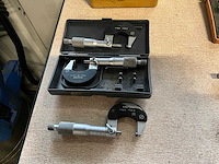 Mitutoyo 0-25 buitenmaat micrometer (3x) - afbeelding 1 van  4
