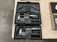 Mitutoyo 0,001 buitenmaat micrometer (2x) - afbeelding 1 van  3