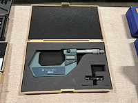 Mitutoyo 0,001 buitenmaat micrometer - afbeelding 1 van  3