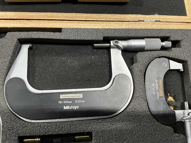 Mitutoyo 0,001 buitenmaat micrometerset - afbeelding 6 van  7