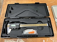 Mitutoyo 0>150mm digitale schuifmaat - afbeelding 1 van  3