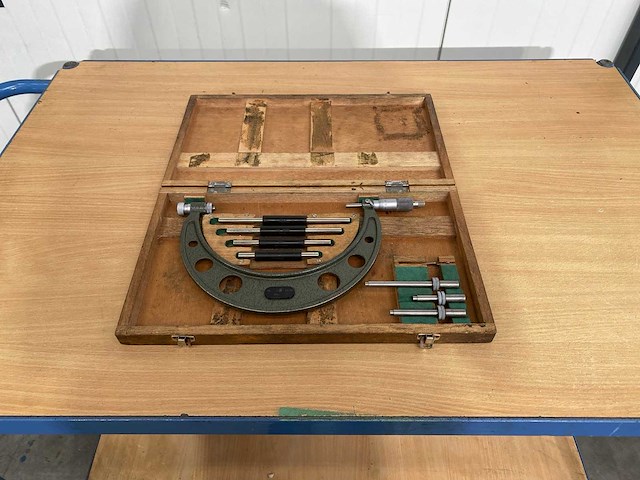 Mitutoyo 100-200mm micrometer - afbeelding 1 van  6