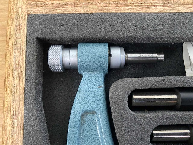 Mitutoyo 200-300mm buitenmicrometer - afbeelding 7 van  7