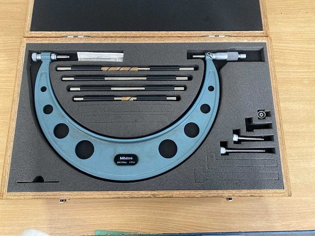 Mitutoyo 200-300mm buitenmicrometer - afbeelding 2 van  7