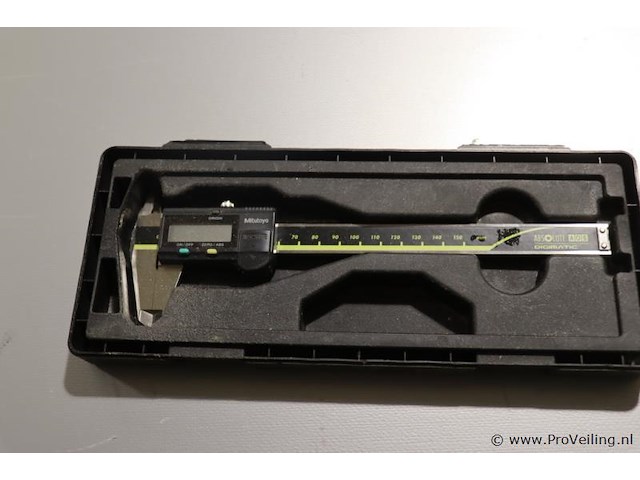 Mitutoyo absolute aos digitale schuifmaat - afbeelding 1 van  4