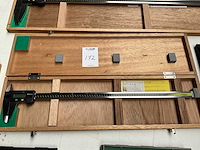 Mitutoyo absolute digimatic digitale schuifmaat 600 mm - afbeelding 1 van  5