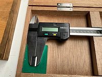 Mitutoyo absolute digimatic digitale schuifmaat 600 mm - afbeelding 3 van  5