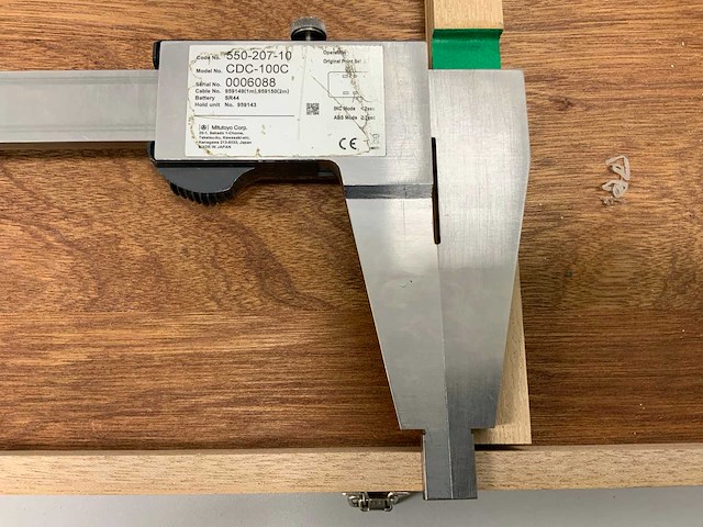 Mitutoyo absolute digitale schuifmaat (2x) - afbeelding 6 van  7