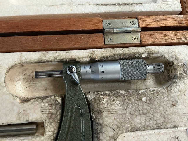 Mitutoyo buitenmaat micrometer (2x) - afbeelding 9 van  9