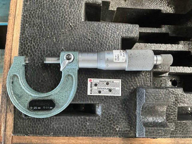 Mitutoyo buitenmaat micrometer (6x) - afbeelding 8 van  9