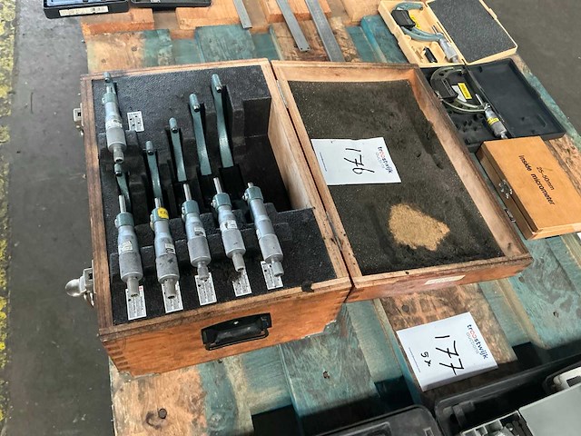 Mitutoyo buitenmaat micrometer (6x) - afbeelding 9 van  9