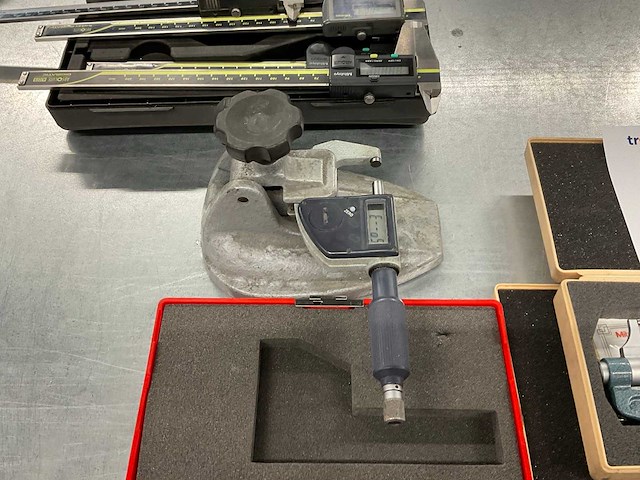 Mitutoyo buitenmaat micrometer (8x) - afbeelding 7 van  7